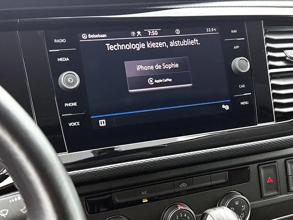 Volkswagen Transporter 2.0 TDI L1H1 150 PK Automaat uit 2023, foto 11