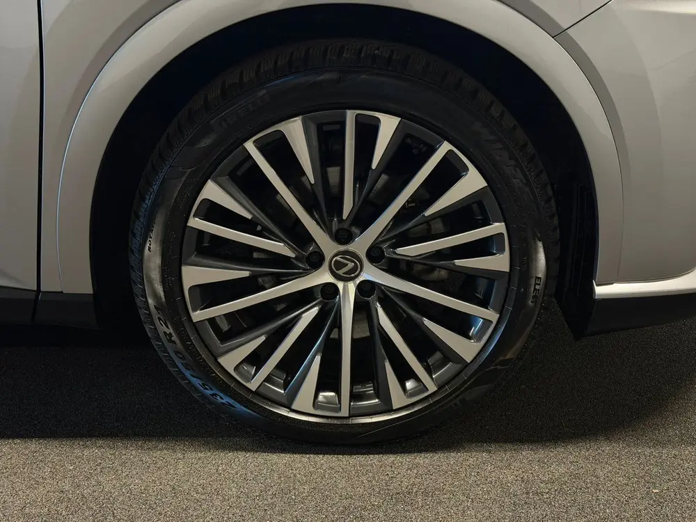 Lexus RX 450h+ Plug-in Hybrid Luxury Line Panodak D uit 2023, foto 5