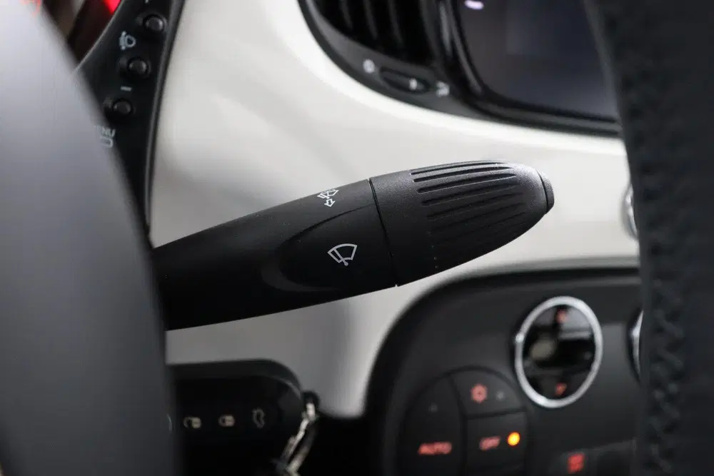 Fiat 500C 1.0 Hybrid Cult CABRIO uit 2021, foto 17