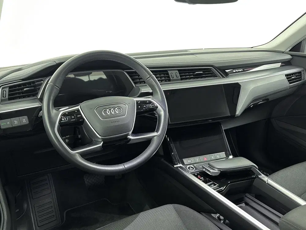 Audi Q8 e-tron 55 quattro Edition 115 kWh 408 PK uit 2023, foto 16