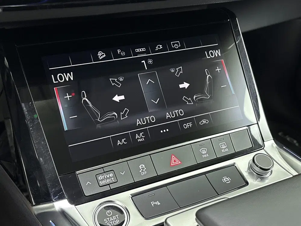 Audi Q8 e-tron 55 quattro Edition 115 kWh 408 PK uit 2023, foto 19