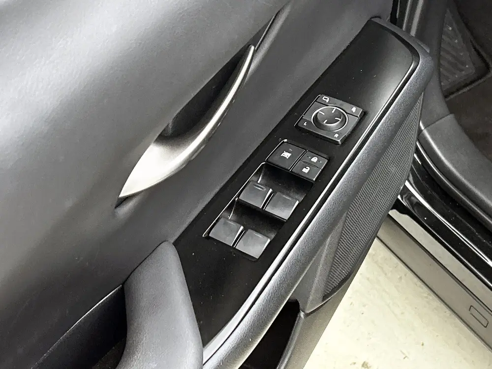 Lexus UX 250h Preference Line | BTW voertuig | Dealer onderh uit 2022, foto 19