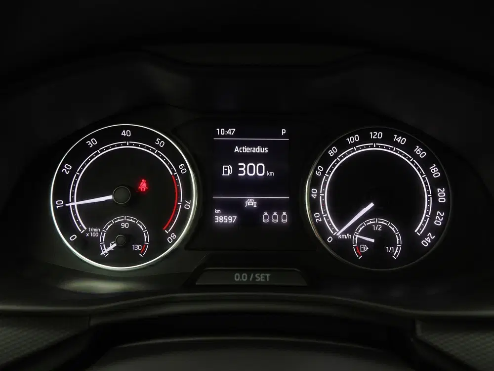 Skoda Kamiq 1.0 TSi 110 Pk Automaat Ambition uit 2023, foto 18