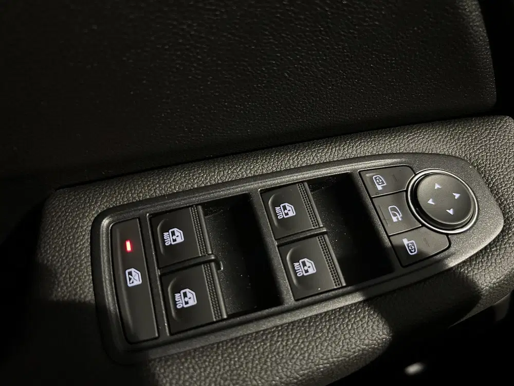 Mitsubishi Colt 1.6 HEV Intense uit 2026, foto 19