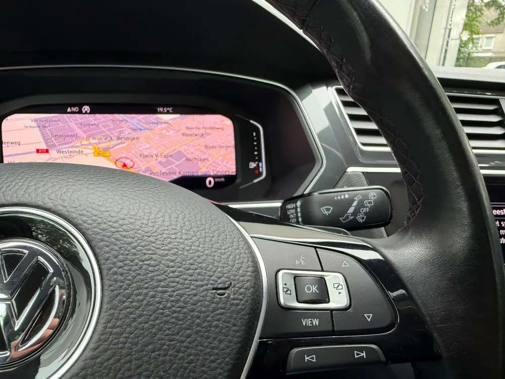Volkswagen Tiguan 1.5 TSI ACT Highline 150 Pk DSG BTW Pano/V uit 2019, foto 18