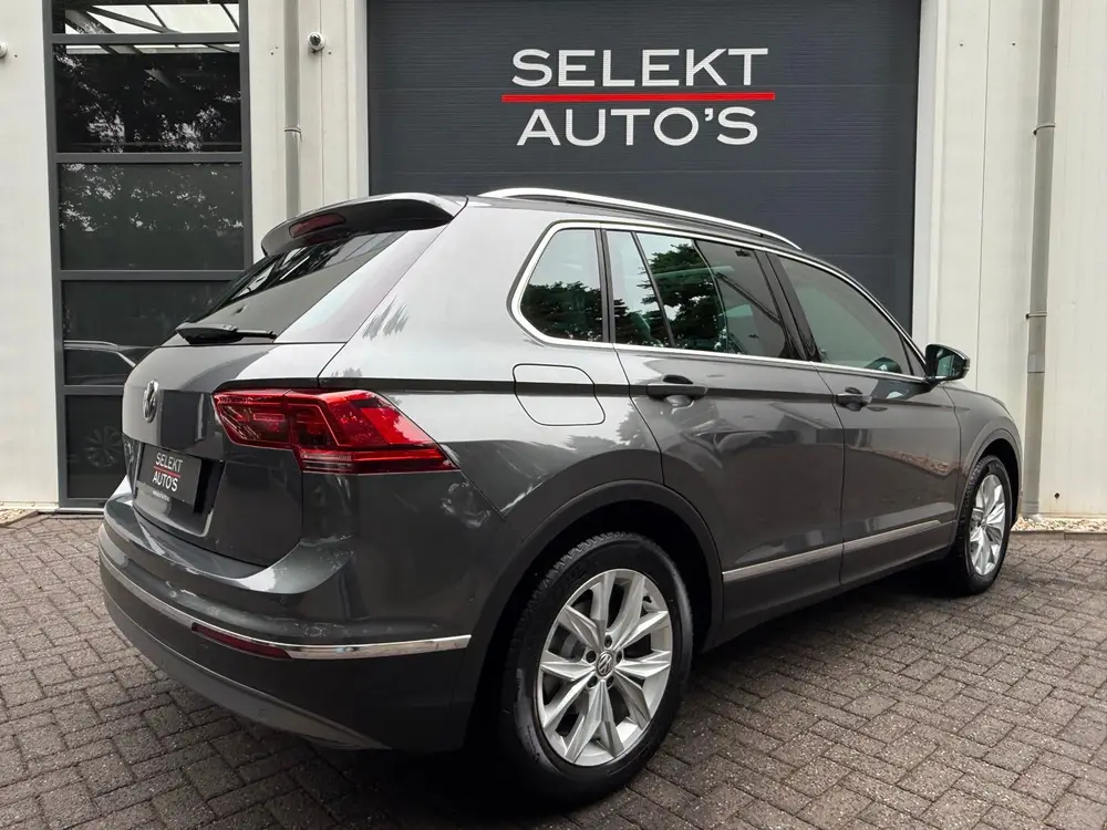 Volkswagen Tiguan 1.5 TSI ACT Highline 150 Pk DSG BTW Pano/V uit 2019, foto 20