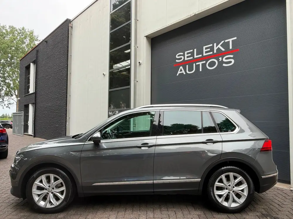 Volkswagen Tiguan 1.5 TSI ACT Highline 150 Pk DSG BTW Pano/V uit 2019, foto 4