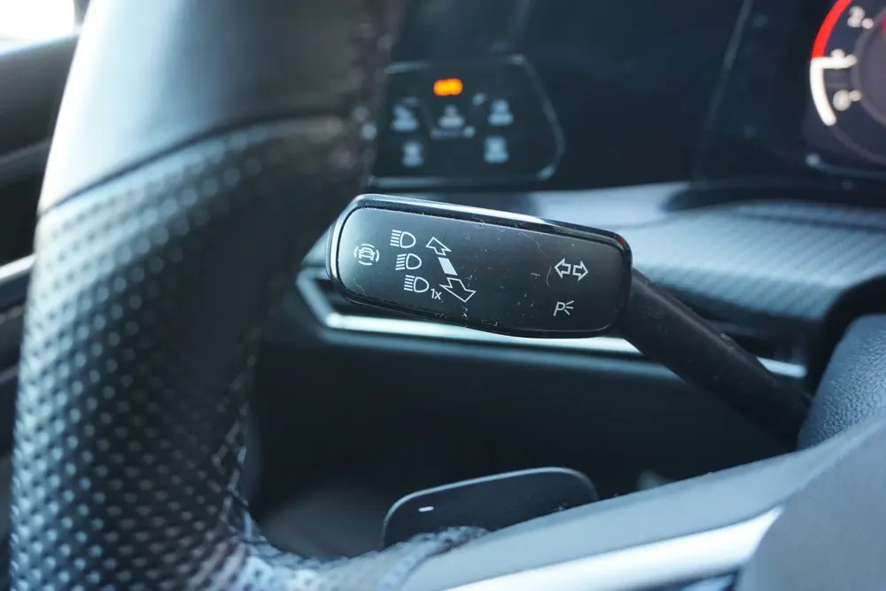 Volkswagen Golf 1.5 eTSI DSG R-Line Camera | ECC | Stoelverw uit 2022, foto 13
