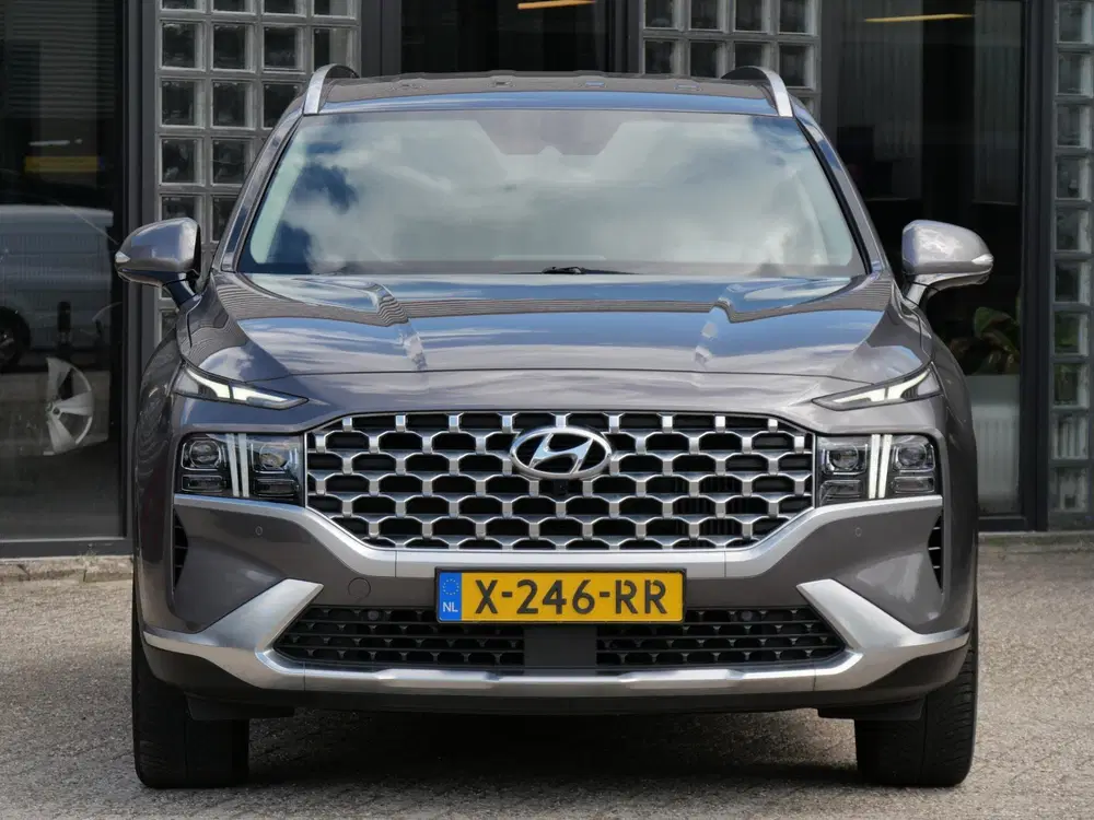 Hyundai SANTA FE HEV PREMIUM uit 2024, foto 16