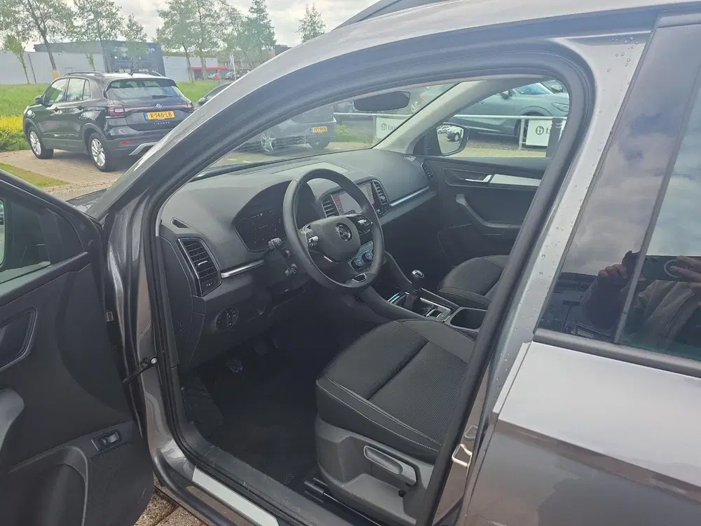 Skoda Karoq 1.5 TSI ACT Ambition uit 2023, foto 4