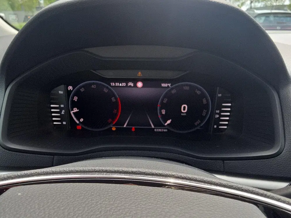Skoda Karoq 1.5 TSI ACT Ambition uit 2023, foto 6