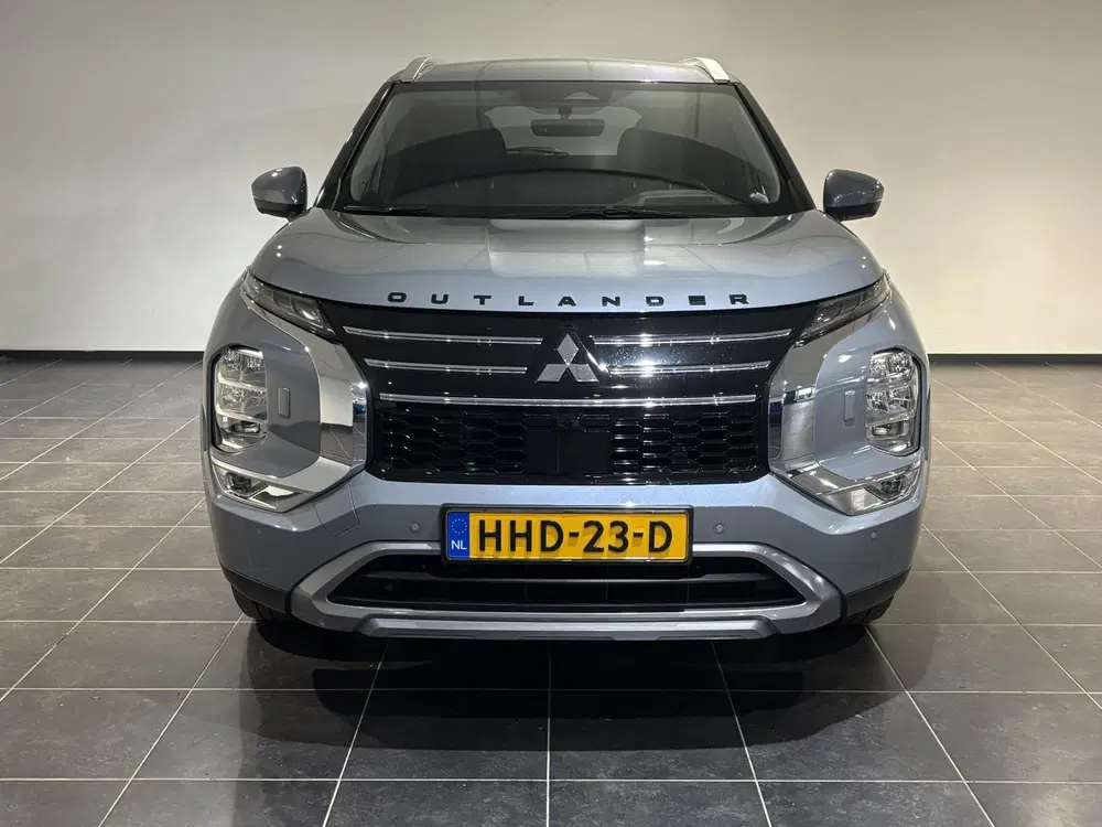Mitsubishi Outlander 2.4 PHEV Business Edition uit 2025, foto 10