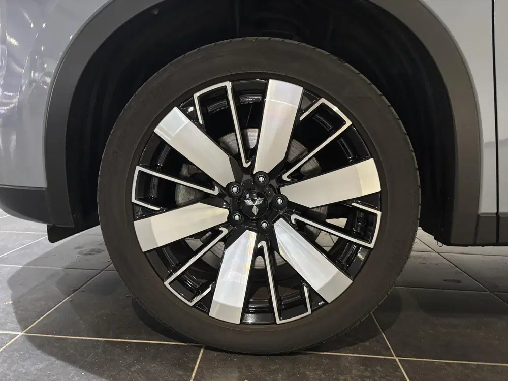 Mitsubishi Outlander 2.4 PHEV Business Edition uit 2025, foto 13