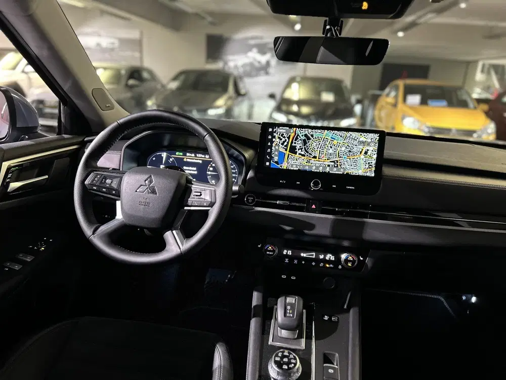 Mitsubishi Outlander 2.4 PHEV Business Edition uit 2025, foto 3