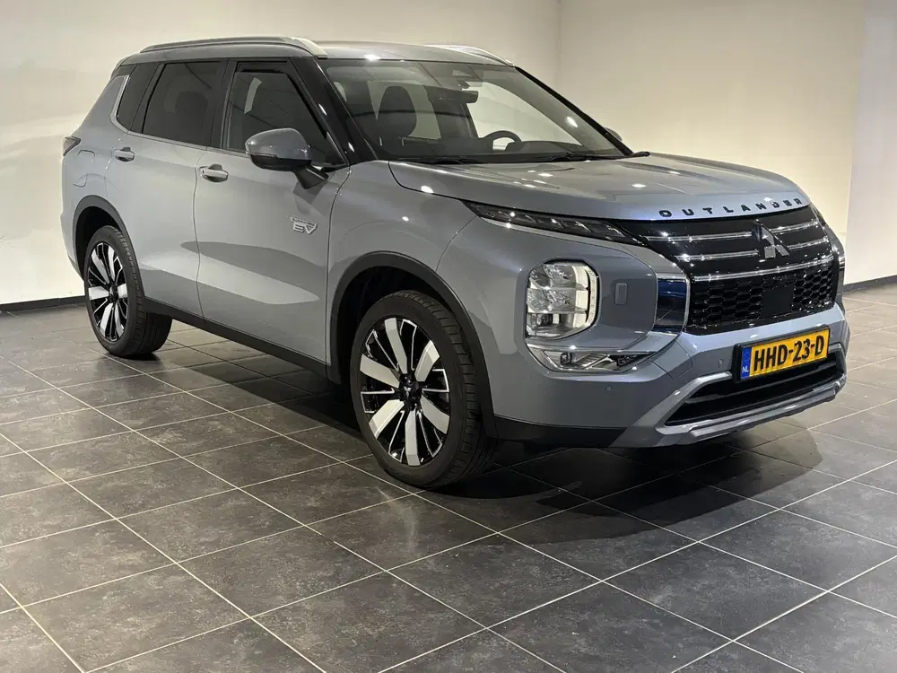 Mitsubishi Outlander 2.4 PHEV Business Edition uit 2025, foto 5