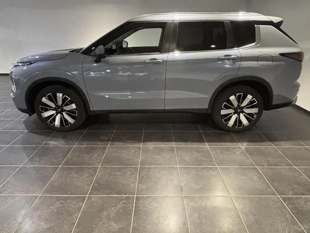 Mitsubishi Outlander 2.4 PHEV Business Edition uit 2025, foto 8