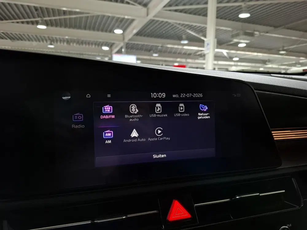 Kia Niro 1.6 GDi Hybrid DynamicLine 18"LM velgen uit 2024, foto 15