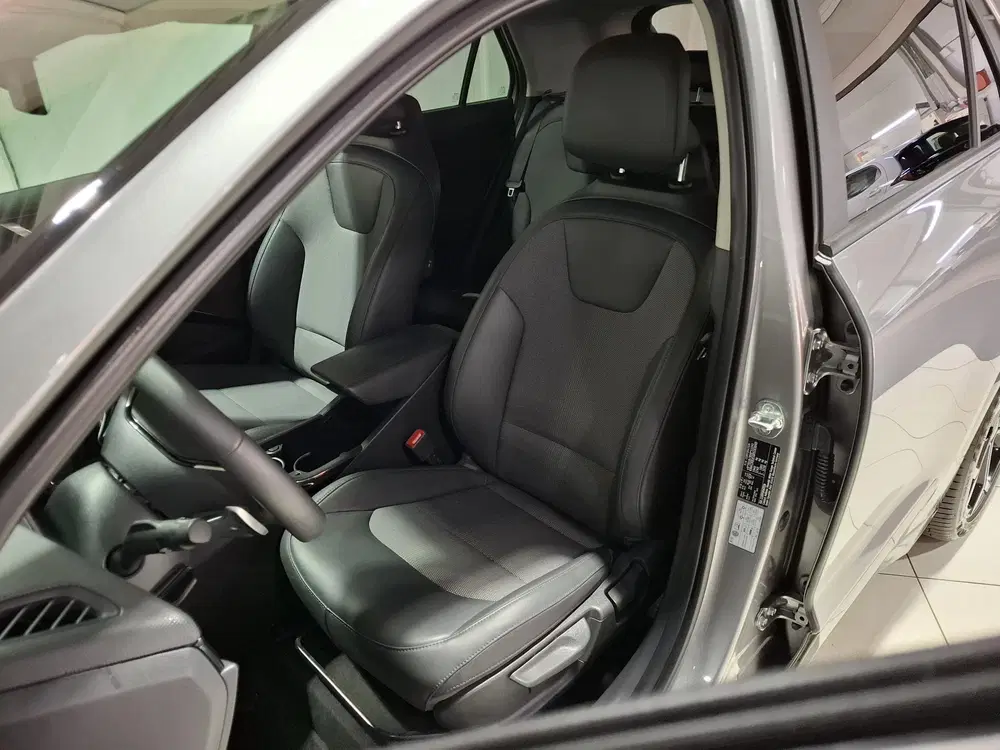 Kia Niro 1.6 GDi Hybrid DynamicLine 18"LM velgen uit 2024, foto 19