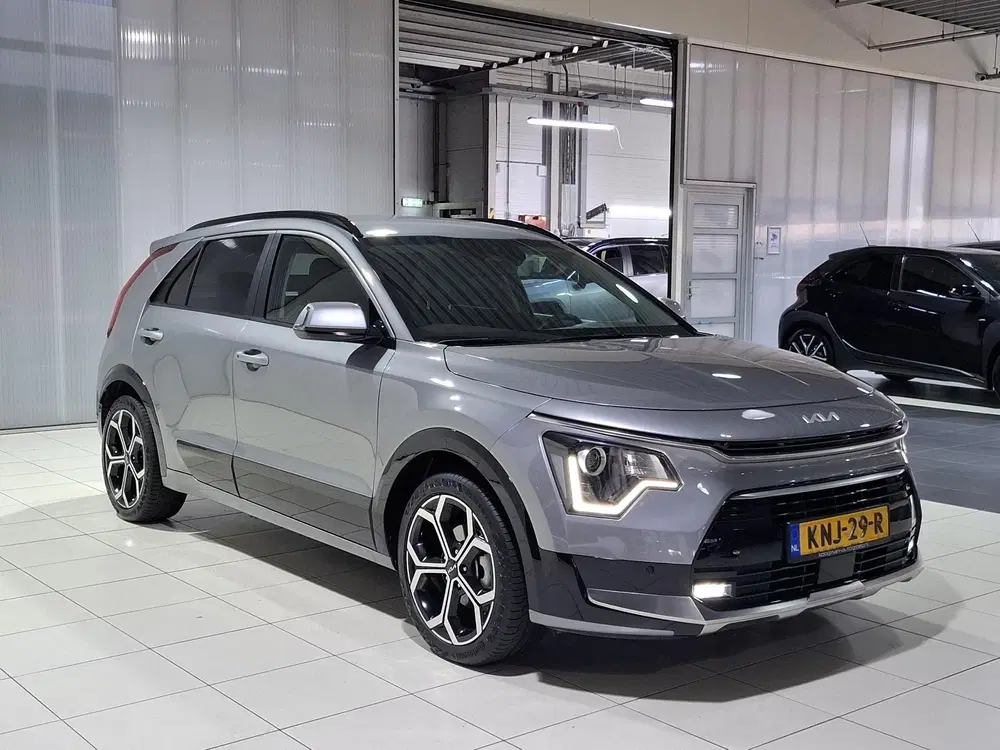 Kia Niro 1.6 GDi Hybrid DynamicLine 18"LM velgen uit 2024, foto 3