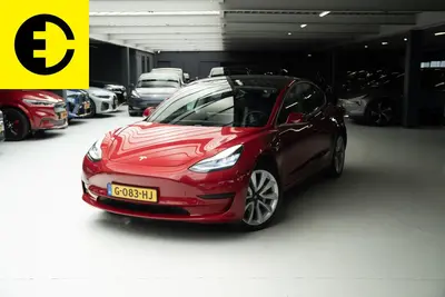 Tesla Model 3 Standard RWD Plus 60 kWh | FSD | LMV | Pano | uit 2019