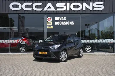 Toyota Aygo X 1.0 VVT-i MT Play CRUISE CONTROL ADAPTIEF uit 2023