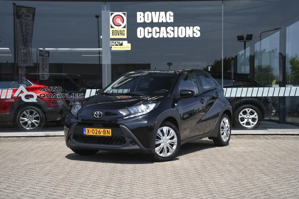 Toyota Aygo X 1.0 VVT-i MT Play CRUISE CONTROL ADAPTIEF uit 2023, foto 2