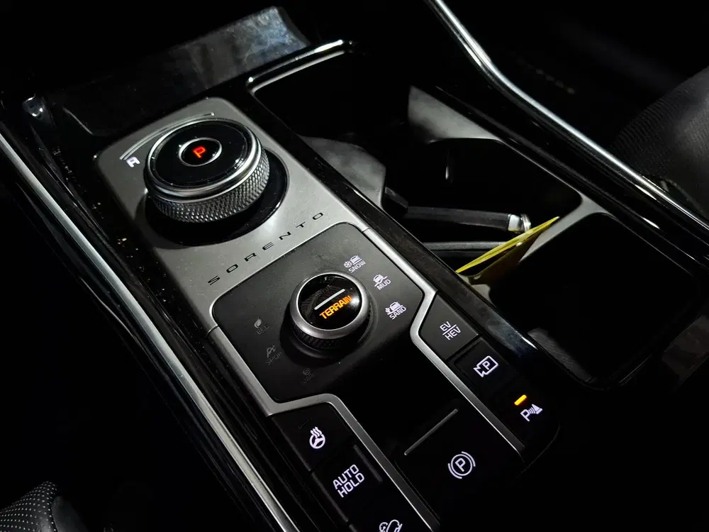 Kia Sorento 1.6 T-GDI Plug-in Hybrid 4WD ExecutiveLine uit 2022, foto 15