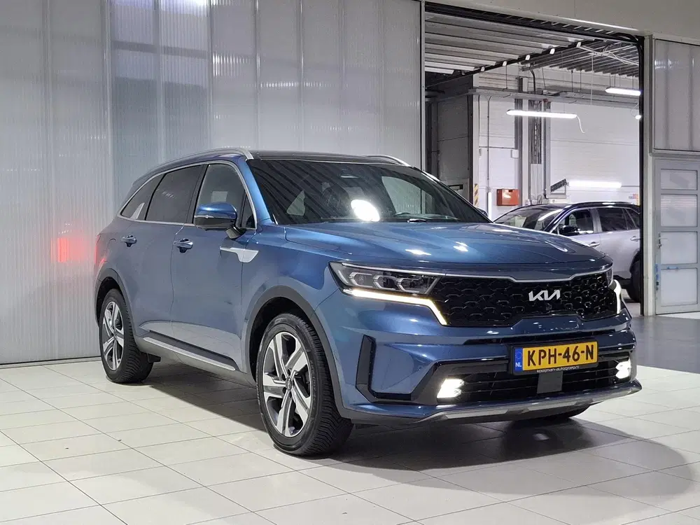 Kia Sorento 1.6 T-GDI Plug-in Hybrid 4WD ExecutiveLine uit 2022, foto 3