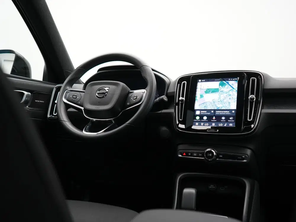 Volvo XC40 Recharge Ultimate 69 kWh 232pk Dealer O.H uit 2023, foto 17