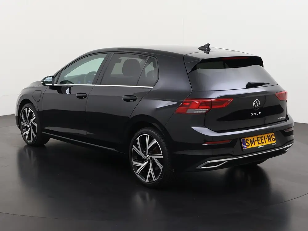 Volkswagen Golf 1.4 eHybrid Style | Camera | Stoel & Stuurve uit 2021, foto 7