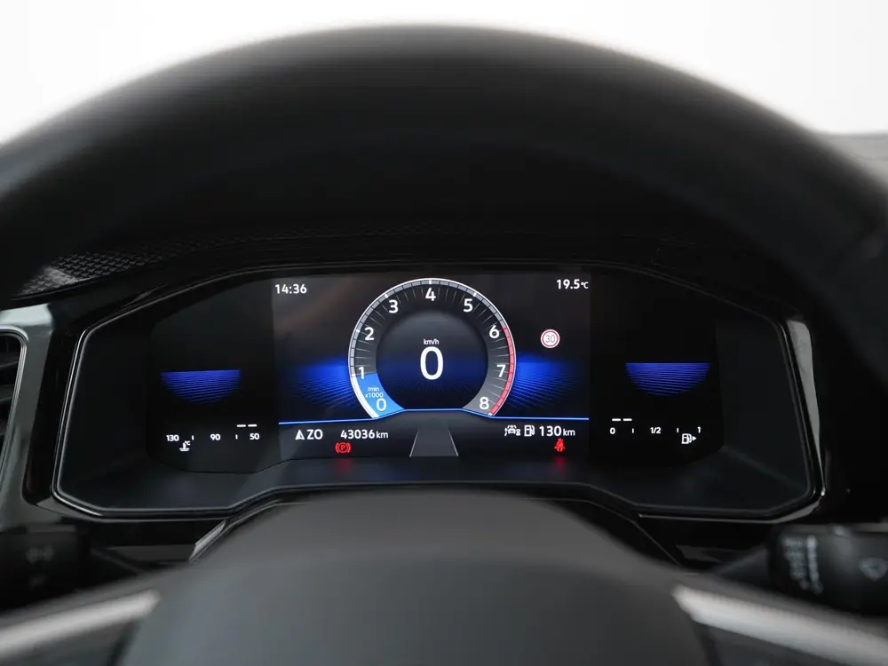 Volkswagen Polo 1.0 TSI Life | Navigatie | Stoelverwarming | uit 2023, foto 8