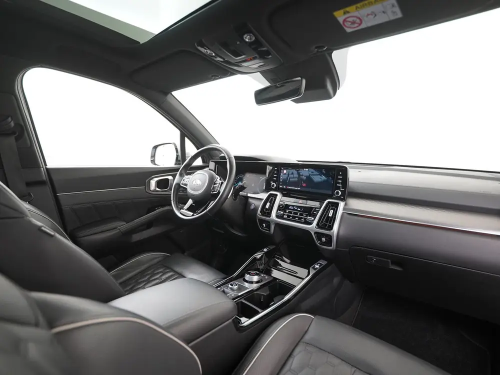 Kia Sorento 1.6 T-GDI Plug-in Hybrid 4WD ExecutiveLine uit 2021, foto 2