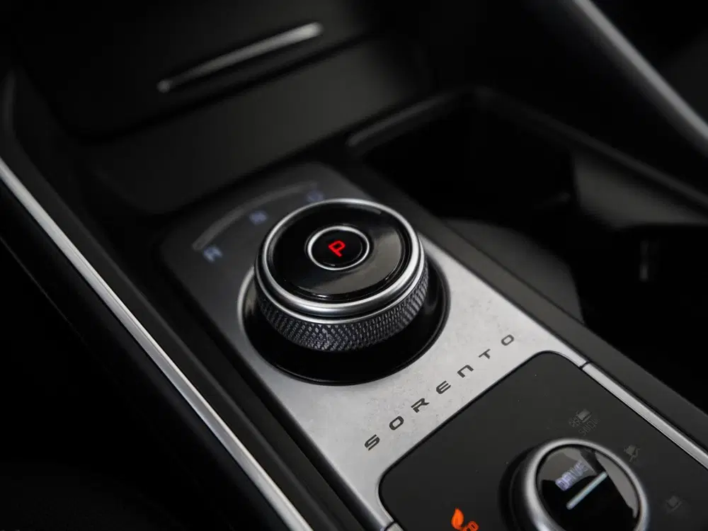 Kia Sorento 1.6 T-GDI Plug-in Hybrid 4WD DynamicLine 7 uit 2023, foto 12