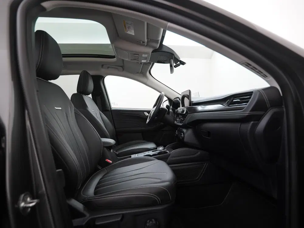 Ford Kuga 2.5 PHEV Vignale uit 2022, foto 3
