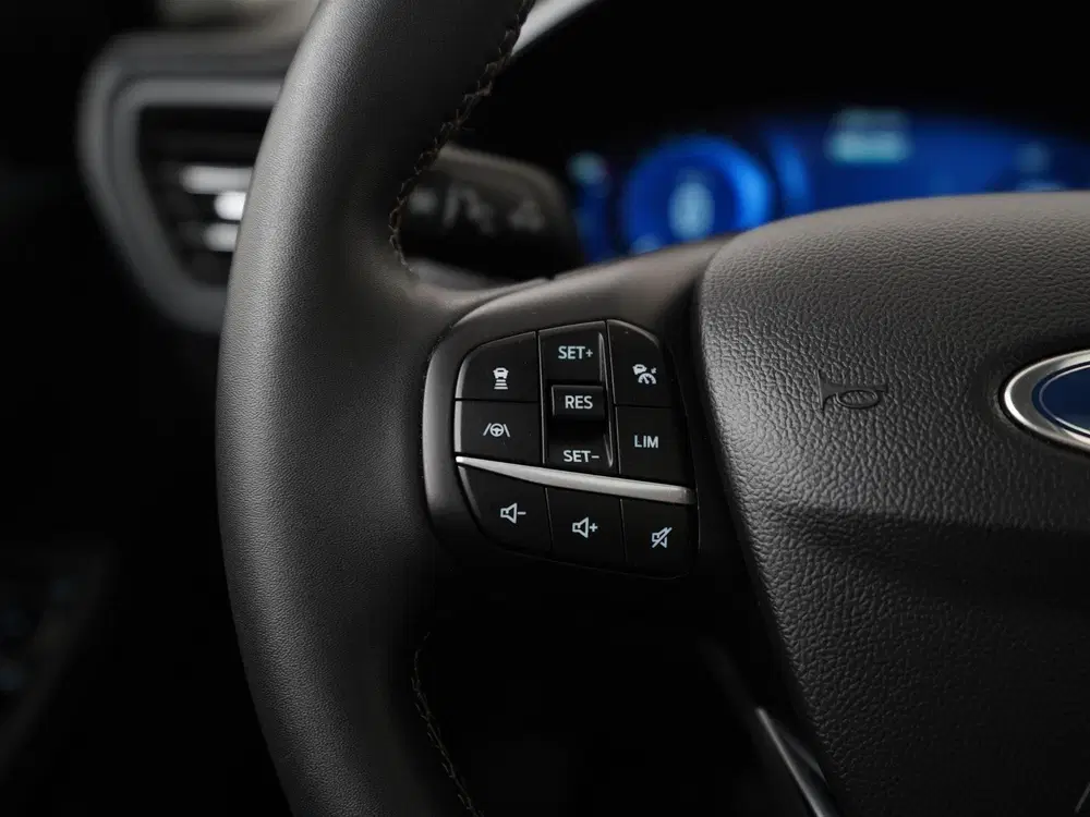 Ford Kuga 2.5 PHEV Vignale uit 2022, foto 9
