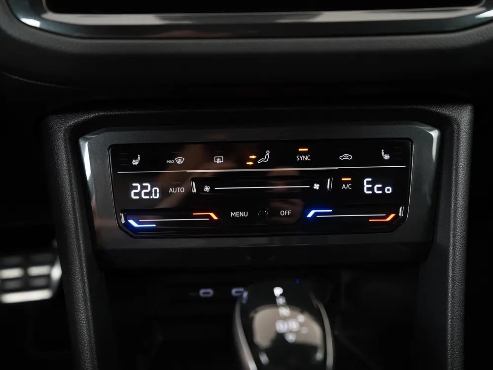 Volkswagen Tiguan 1.4 TSI eHybrid R-Line Black Style | Trekh uit 2022, foto 13