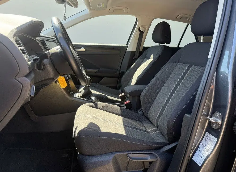 Volkswagen T-Roc 1.0 TSI Style Business uit 2019, foto 14