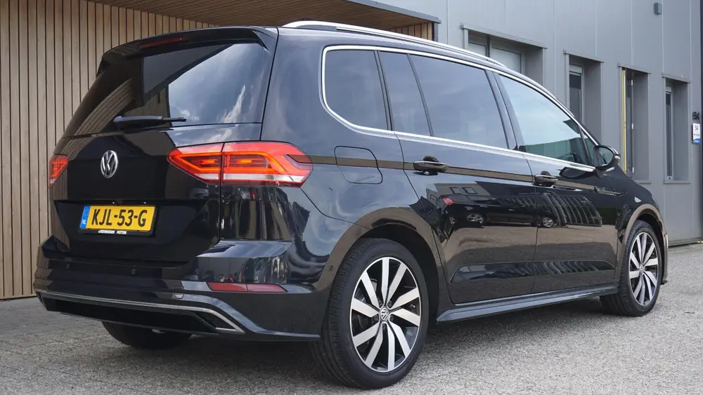 Volkswagen Touran 1.5 TSI 150pk R-Line & Highline 7-Zits Pan uit 2019, foto 5
