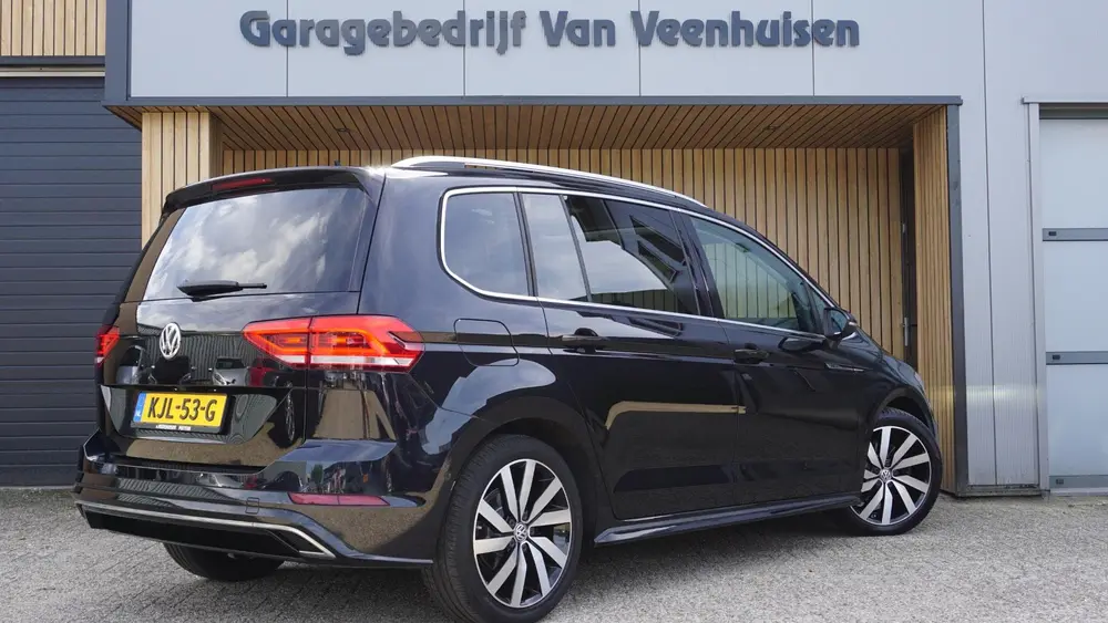 Volkswagen Touran 1.5 TSI 150pk R-Line & Highline 7-Zits Pan uit 2019, foto 6