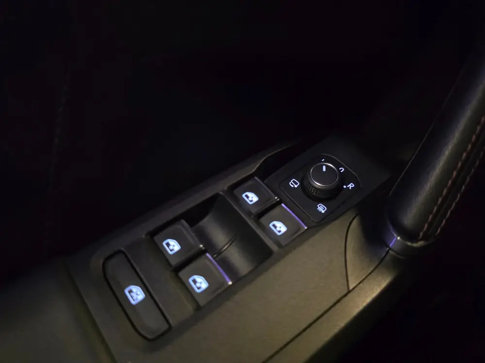 Cupra Formentor 2.0 TSI 4DRIVE l Beats l Trekhaak l Pano l V uit 2021, foto 18