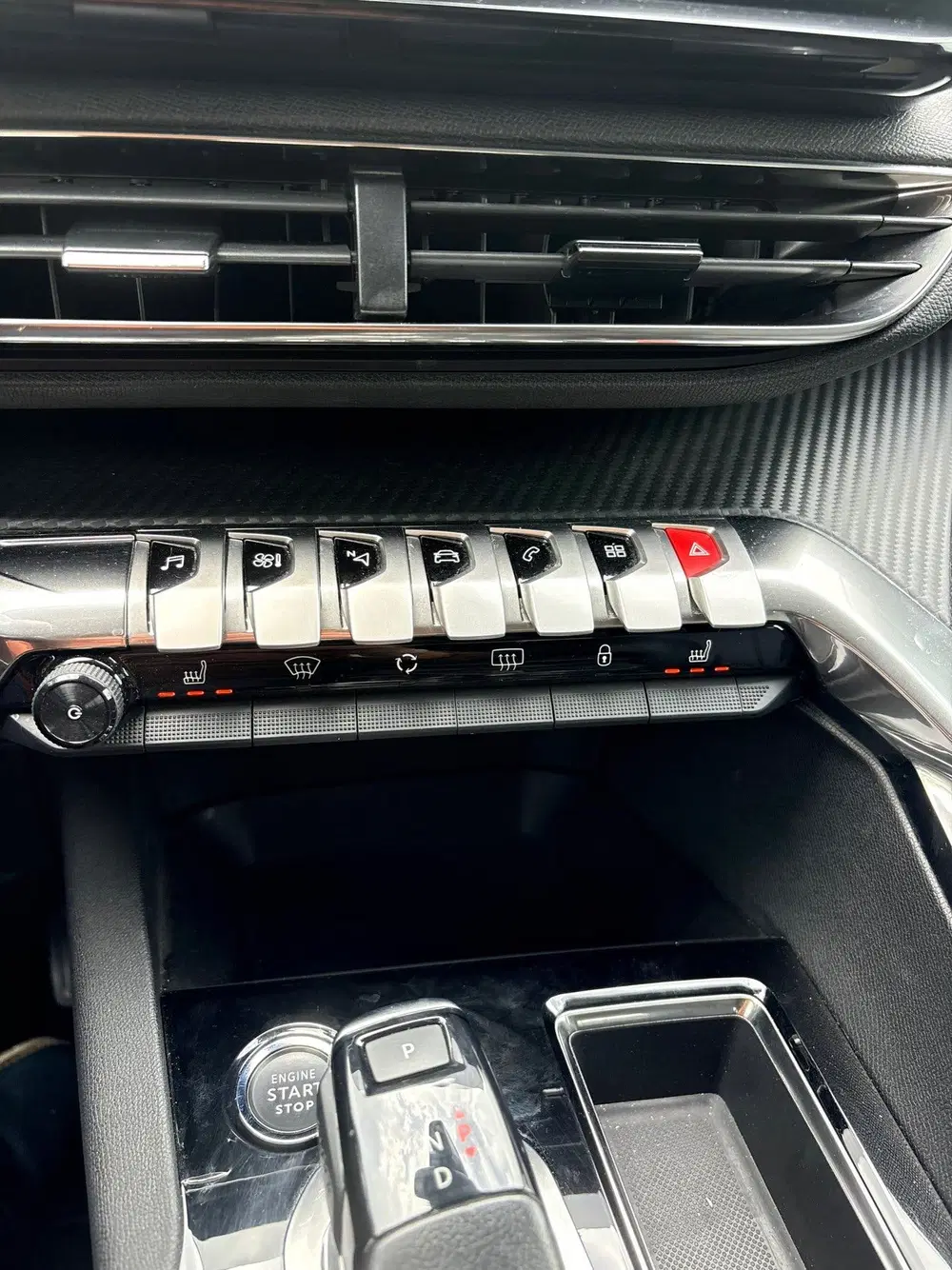 Peugeot 3008 1.2 PureTech Allure uit 2022, foto 15