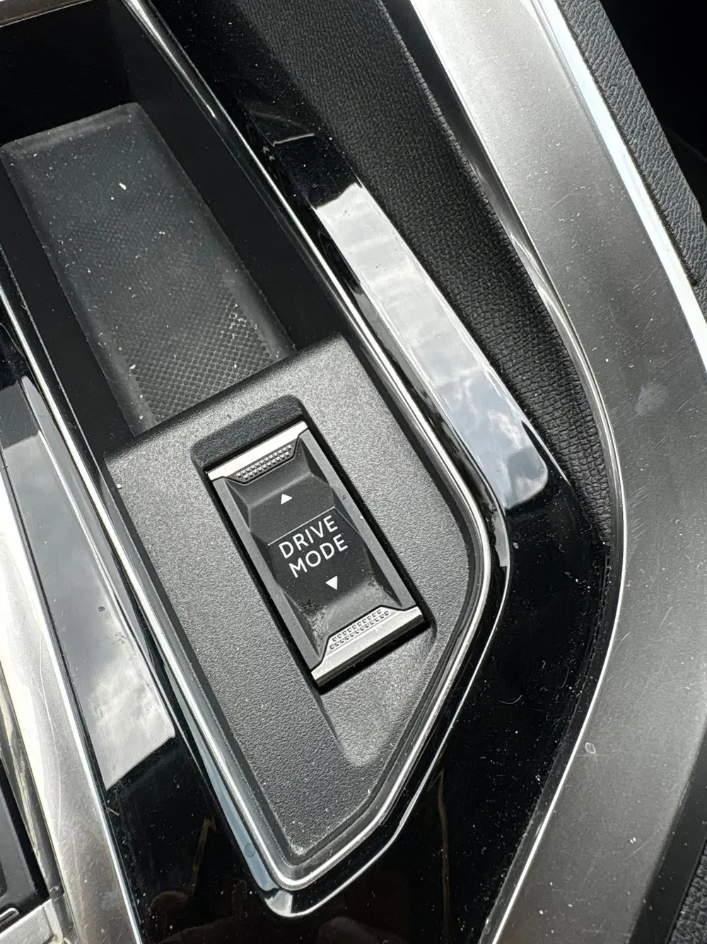 Peugeot 3008 1.2 PureTech Allure uit 2022, foto 20