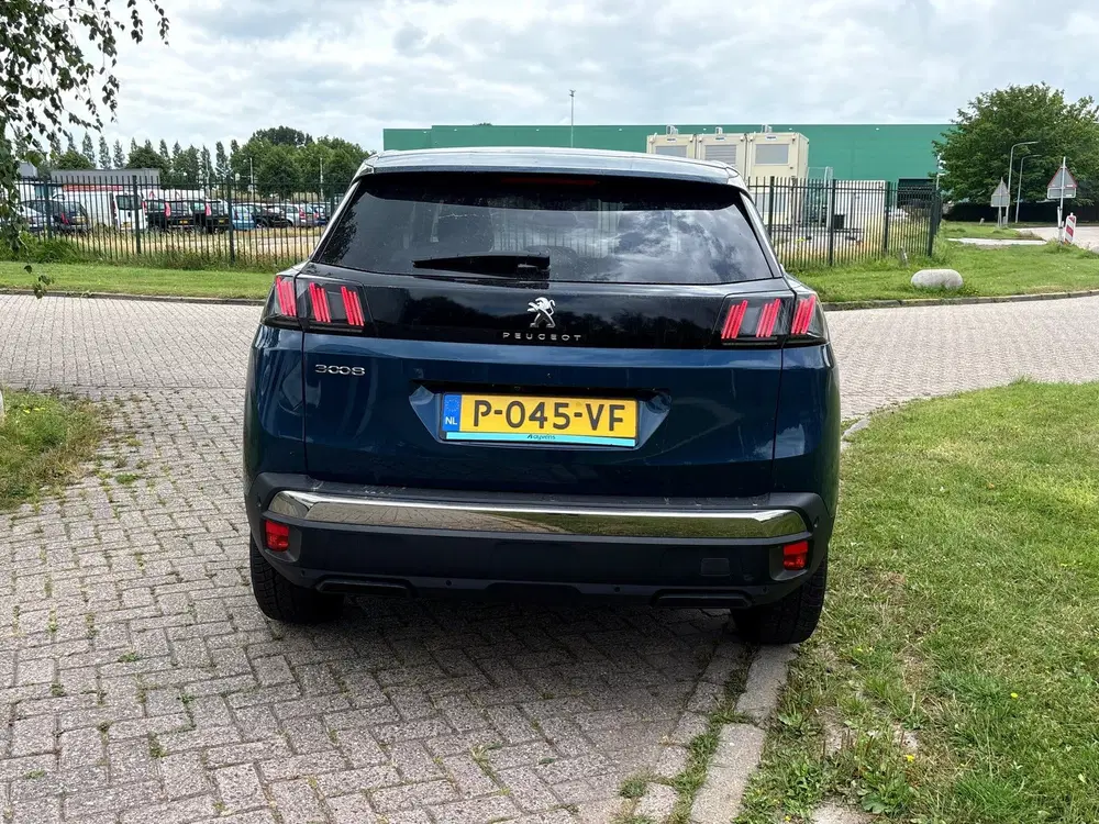 Peugeot 3008 1.2 PureTech Allure uit 2022, foto 6