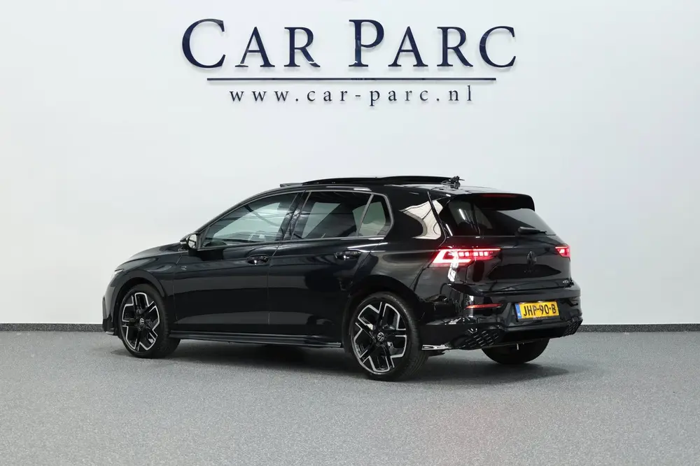 Volkswagen Golf 8.5 1.5 eTSI R-Line Edition IQ/VIRTUAL/SFEER uit 2025, foto 7