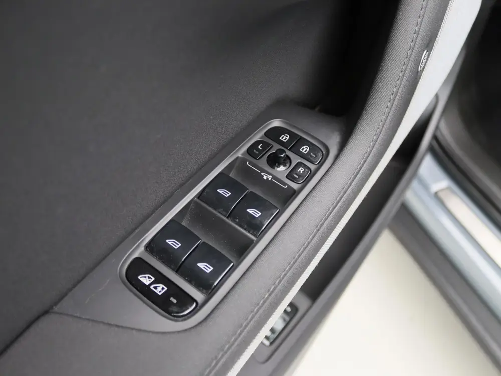 Polestar 2 Long Range Dual Motor 408PK 78kWh [ 90% SoH PANOD uit 2020, foto 20