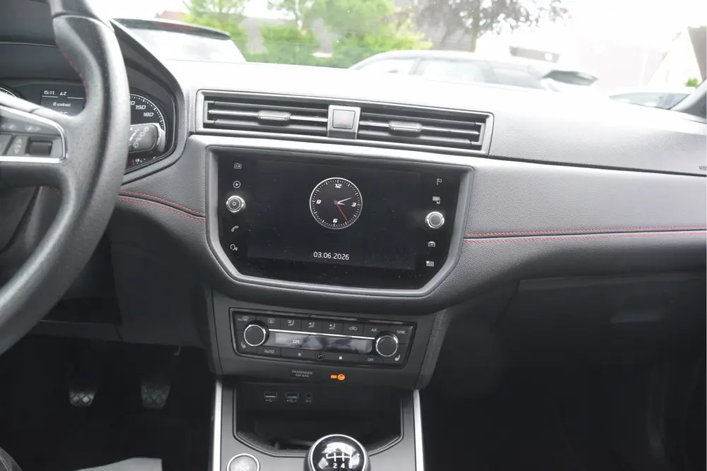 SEAT Arona 1.0 TSI FR Business Intense Carplay | LED | Camer uit 2019, foto 15