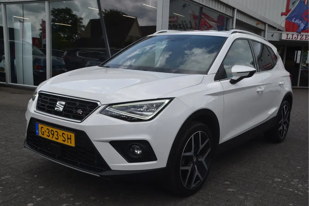 SEAT Arona 1.0 TSI FR Business Intense Carplay | LED | Camer uit 2019, foto 2