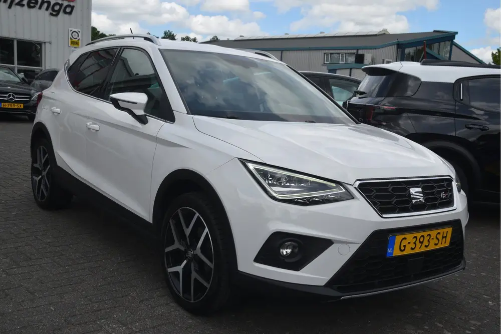 SEAT Arona 1.0 TSI FR Business Intense Carplay | LED | Camer uit 2019, foto 3