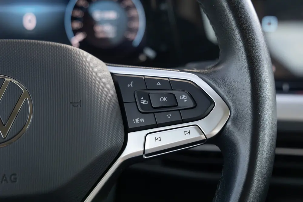 Volkswagen Golf 1.0 eTSI Life Bns Adaptive cruise | PDC | di uit 2023, foto 15