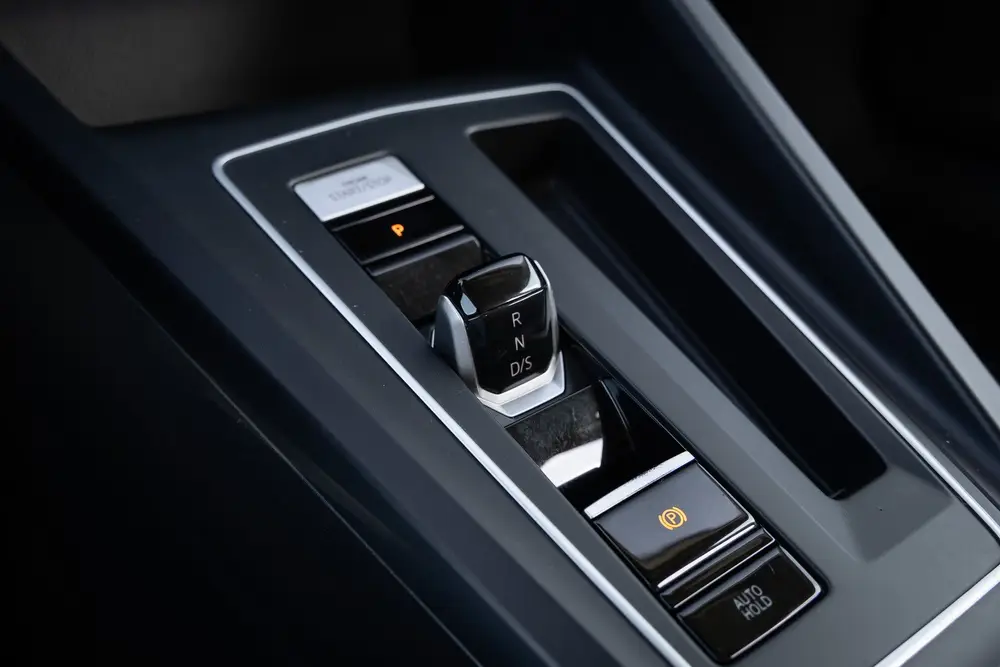 Volkswagen Golf 1.0 eTSI Life Bns Adaptive cruise | PDC | di uit 2023, foto 17